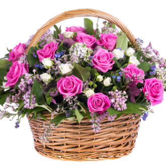 pink-roses-basket-bucks